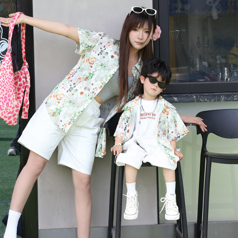 Holiday Look เสื้อเชิ้ตลายดอกไ - Plant Parent Clothing บทวิจารณ์และราคา