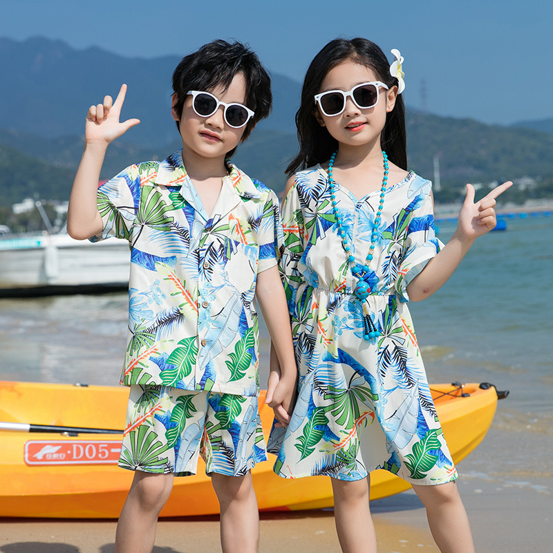 ชุด2ชิ้นสำหรับวันหยุดพักผ่อนแบ - Plant Parent Clothing บทวิจารณ์และราคา